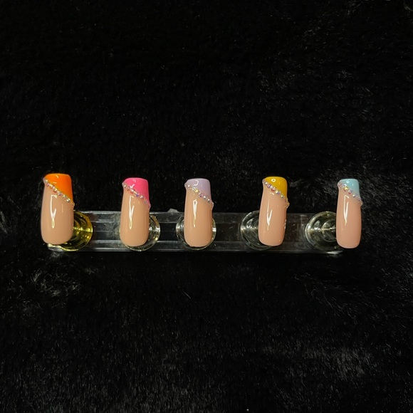 Multi Colorful Diamond Aesthetic Short Press On Nails Set| - Picture 10 of 13